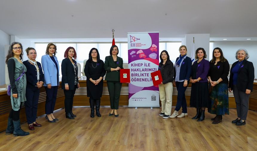 Karabağlar’da kadın mücadelesi güçleniyor: İş birliği protokolü imzalandı