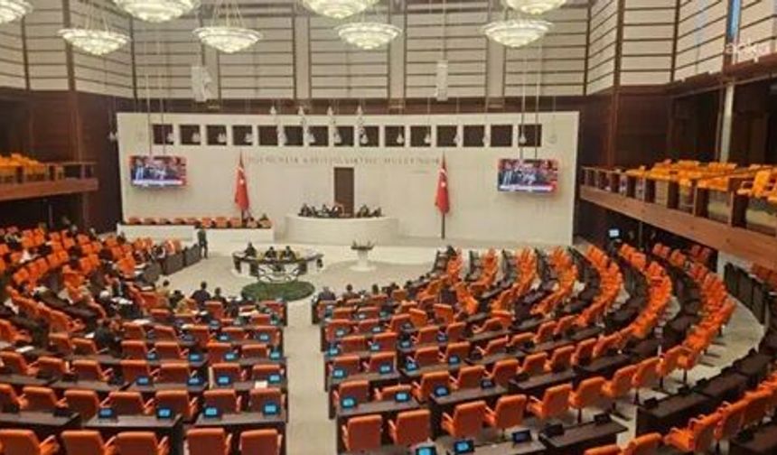 TBMM’deki stajyerlere taciz davasında ara karar!