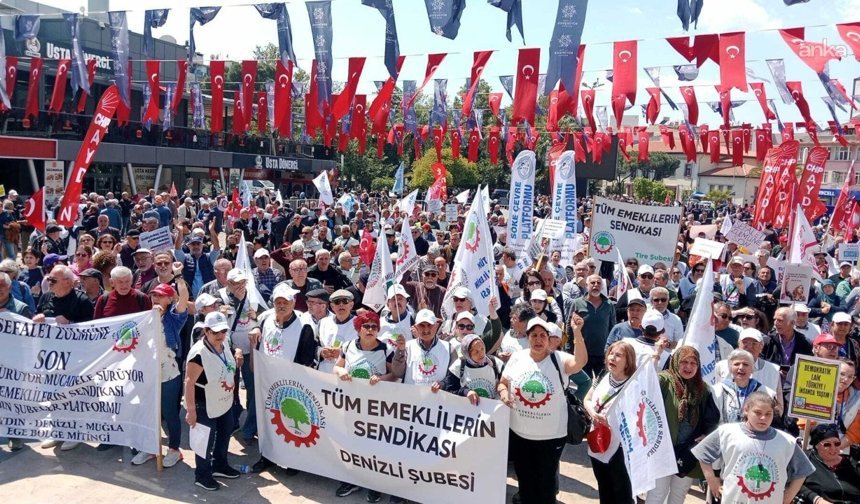 Emekliler Aydın'da ‘Sefalet Zulmüne Son’ dedi: Bu aylıklarla yaşanmaz, sefalet yaşam biçimi oldu!