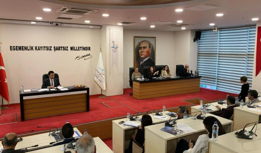 Bayraklı’da ruhsat çıkmazı... Başkan Önal: İzmir’de ruhsat kesemeyen tek belediyeyiz!