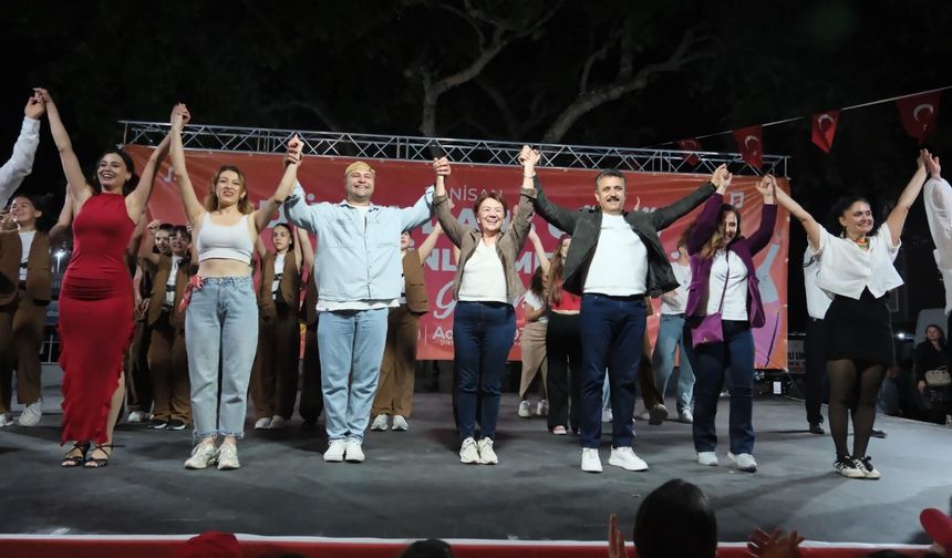 Başkan Kırgöz duyurdu: Dikili'ye yeni sanat merkezi geliyor