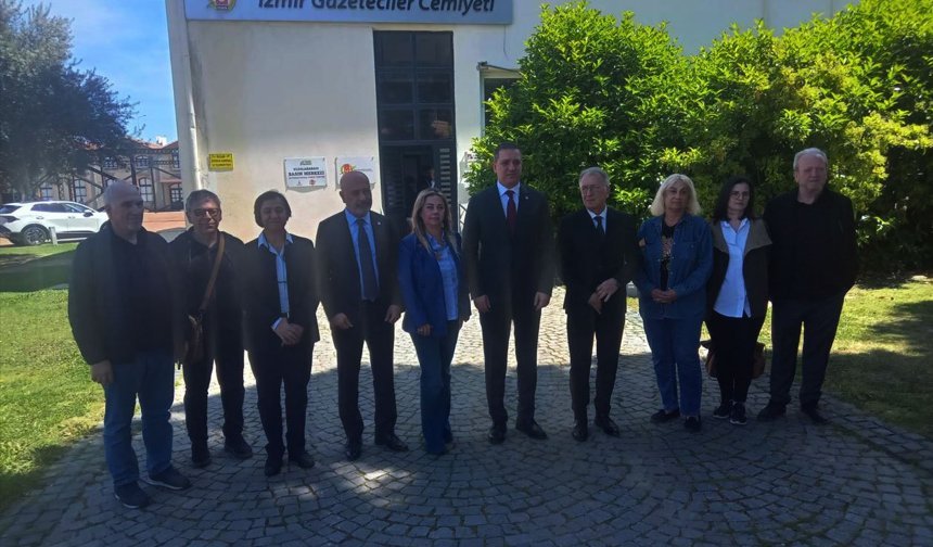 Barolar Birliği’nden İzmir’de Esra Işık’ın tutuklanmasına tepki: Bireysel değil, toplumsal bir gözdağı