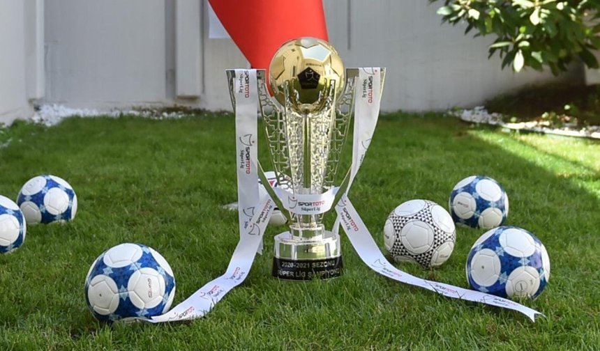 Süper Lig yarışı alevleniyor: İşte şampiyonluk yarışı veren 3 takımın kalan maçları...