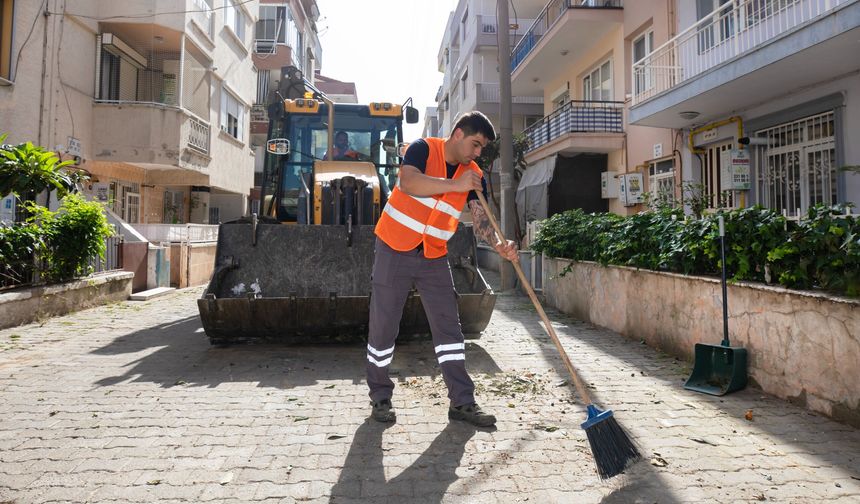 Belediye ekipleri sahada: Narlıdere’de temizlik seferberliği