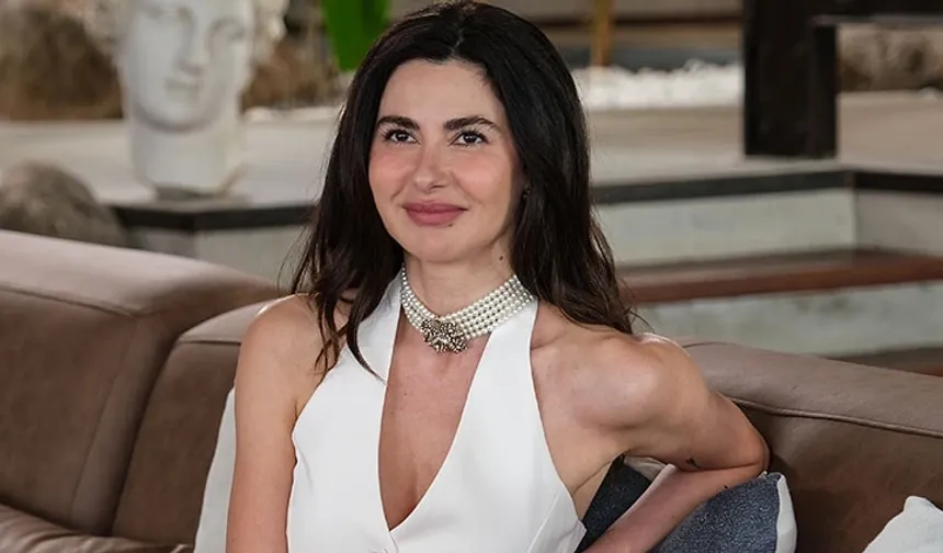 Nesrin Cavadzade’den ‘botoks’ yanıtı: Belki hastayım, belki çocuk bekliyorum
