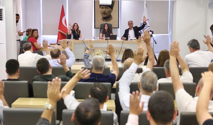 Tatilciler rahat nefes alacak: Çeşme'de 3 ay boyunca inşaat yasağı