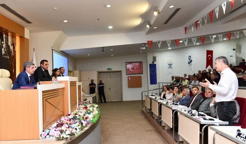 Çiğli’de gündem vergi borçları: Taşınmazlar devredilecek