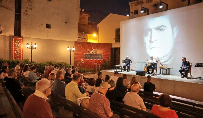 Usta Şair Ahmed Arif’e vefa: Konak’ta anıldı