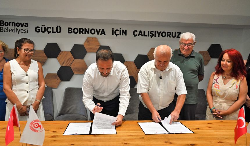 Bornova’da 'Üçüncü Yaş Üniversitesi' dönemi başlıyor