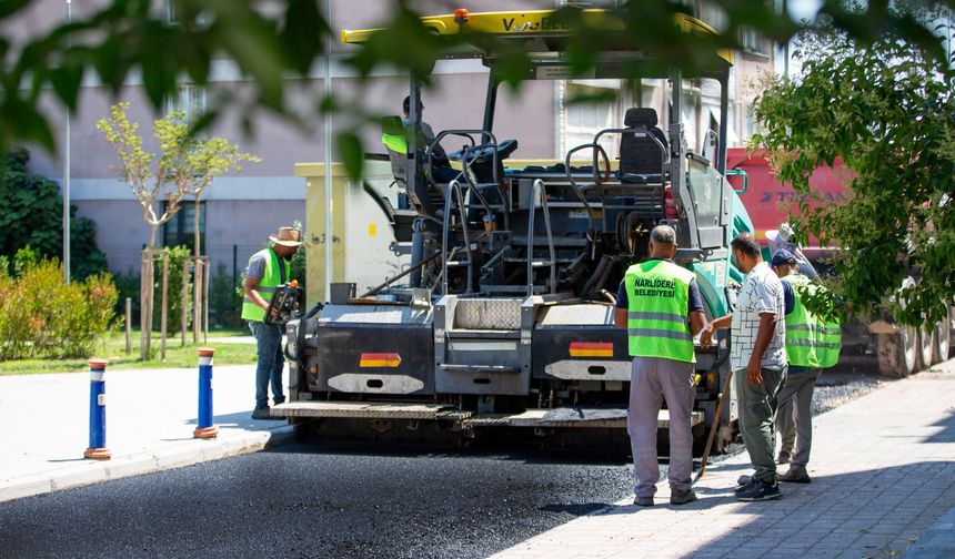 Narlıdere’de yaz mesaisi yollara yansıdı