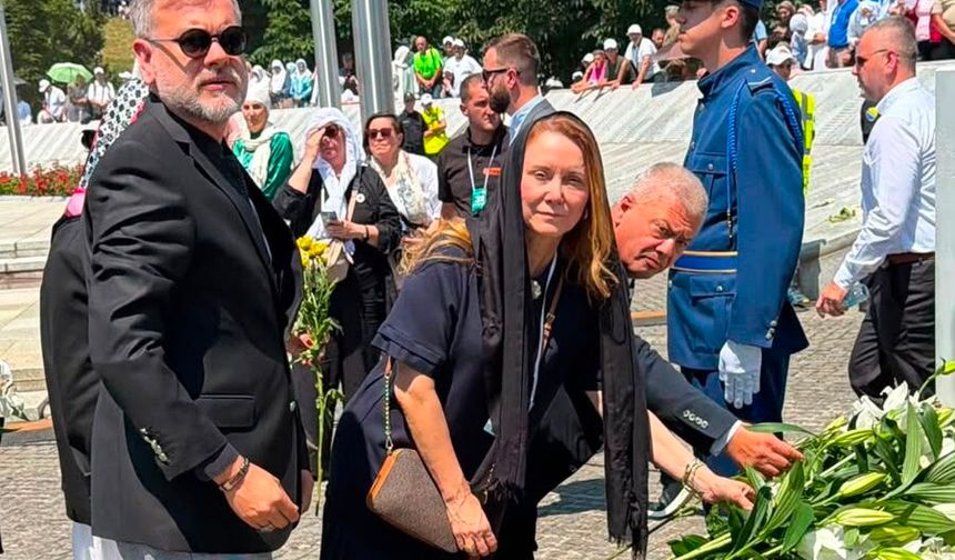 Konak Belediye Başkanı Mutlu, Srebrenitsa’da soykırım kurbanlarını andı