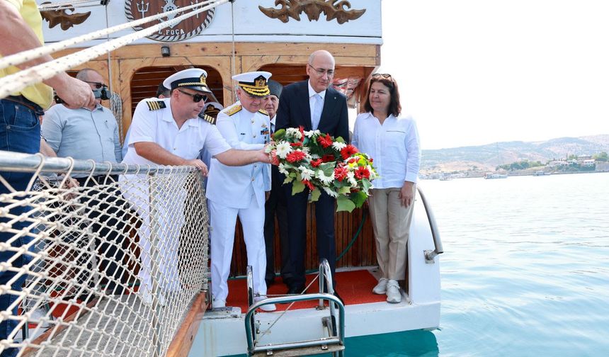 Foça'da Kabotaj Bayramı'nın 100. yılı coşkuyla kutlandı