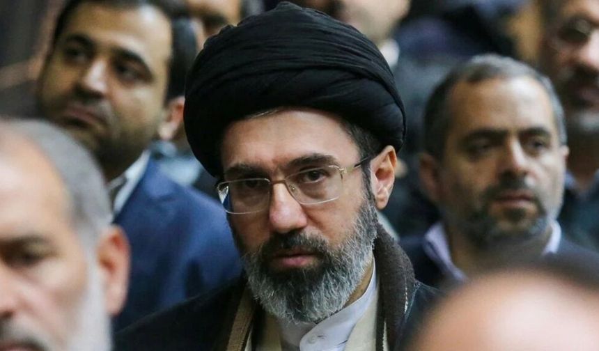 Hamaney'den ABD'ye sert mesaj: ‘Trump'ın imzası geçersiz’