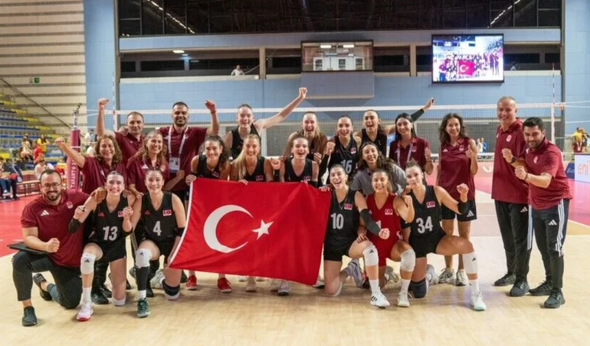 Kadın Milli Voleybol Takımı Akdeniz Oyunları'nda finale yükseldi