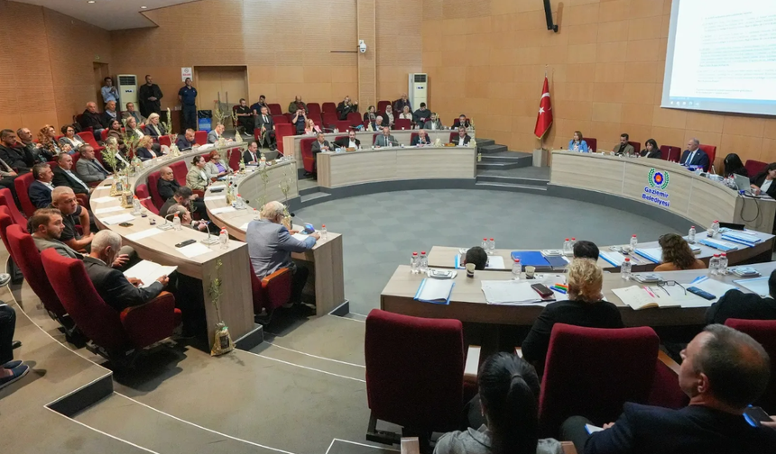 Gaziemir meclisinde 'akraba' krizi: Bilirkişi listesindeki 4 isme itiraz edildi