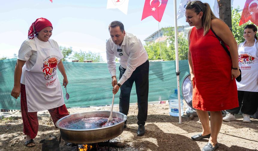 Bornova’da geleneksel lezzetler için renkli buluşma