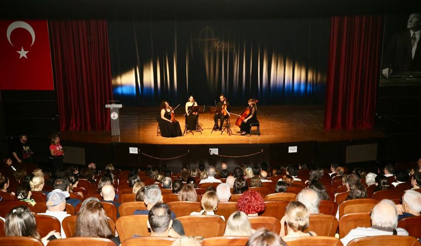 Karşıyaka’da sanat dolu akşam: KODA’nın ilk konseri ücretsiz olacak!
