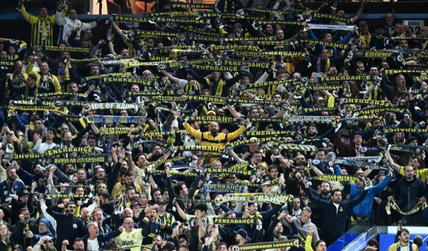 Aston Villa-Fenerbahçe maçı öncesi çıkan izdihamda 2 taraftar gözaltına alındı