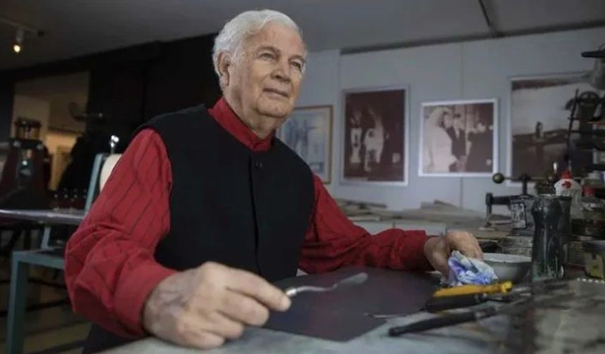 Ressam Süleyman Saim Tekcan hayatını kaybetti