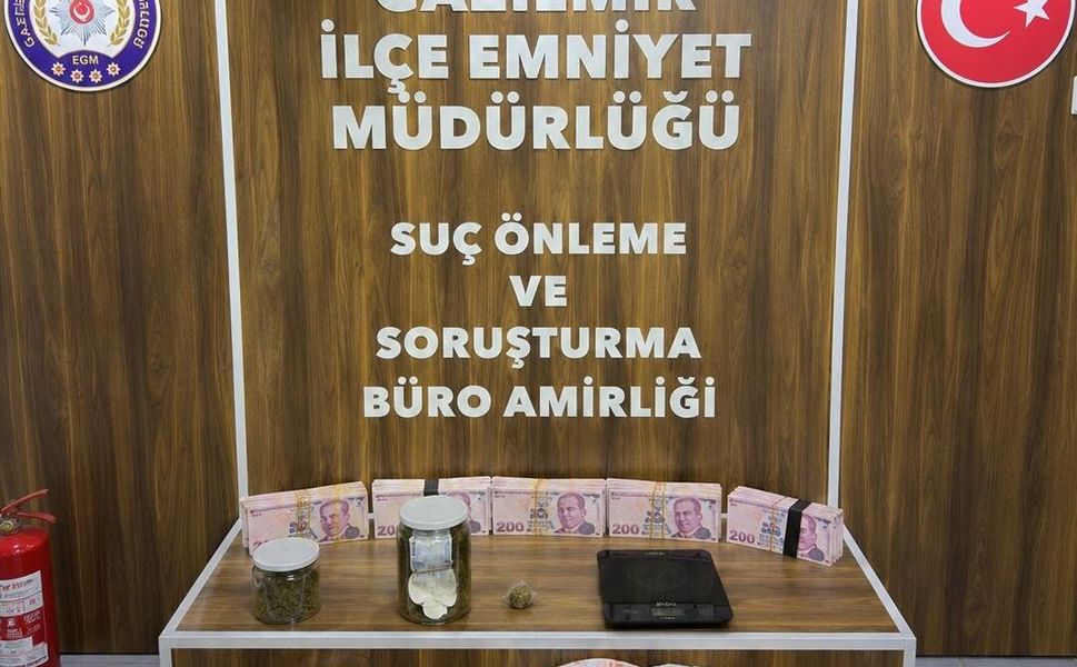 İzmir'de uyuşturucuyla yakalanan şüpheli adli kontrol şartıyla serbest bırakıldı