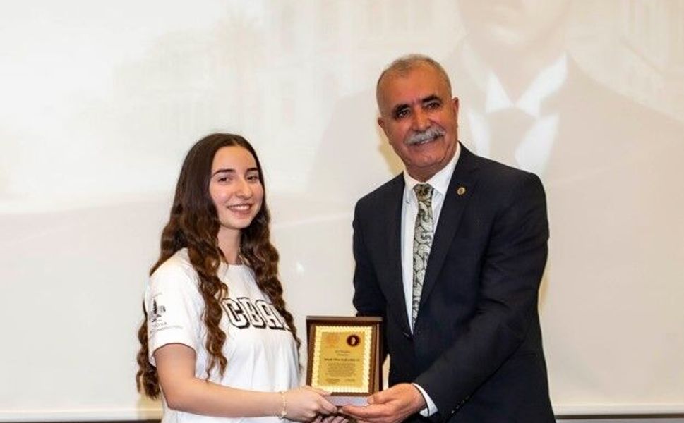 Hasan Tahsin'in adı İzmir'de şiirlerle yaşatılıyor: Milli Mücadele dizeleri ödüllendirildi