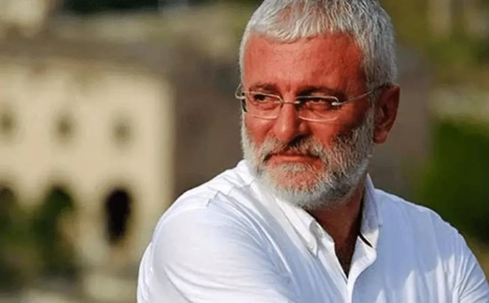 Onur Akın’dan Kılıçdaroğluna sert sözler: Şarkılarımın kullanımına devam edilmesi halinde yasal yollara başvuracağım