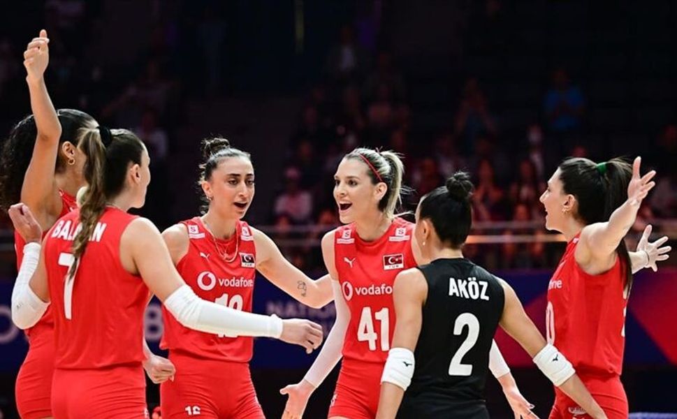 A Milli Kadın Voleybol Takımı'nda hedef ‘4'te 4’
