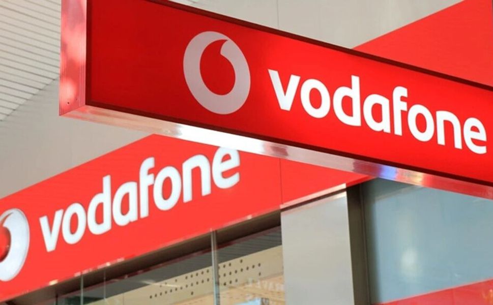 Dünyanın telekom devi satıldı: Yeni sahibi kim oldu?