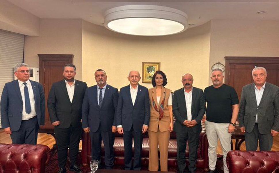 Kılıçdaroğlu, Alevi örgütlerinin genel başkanlarını ağırladı