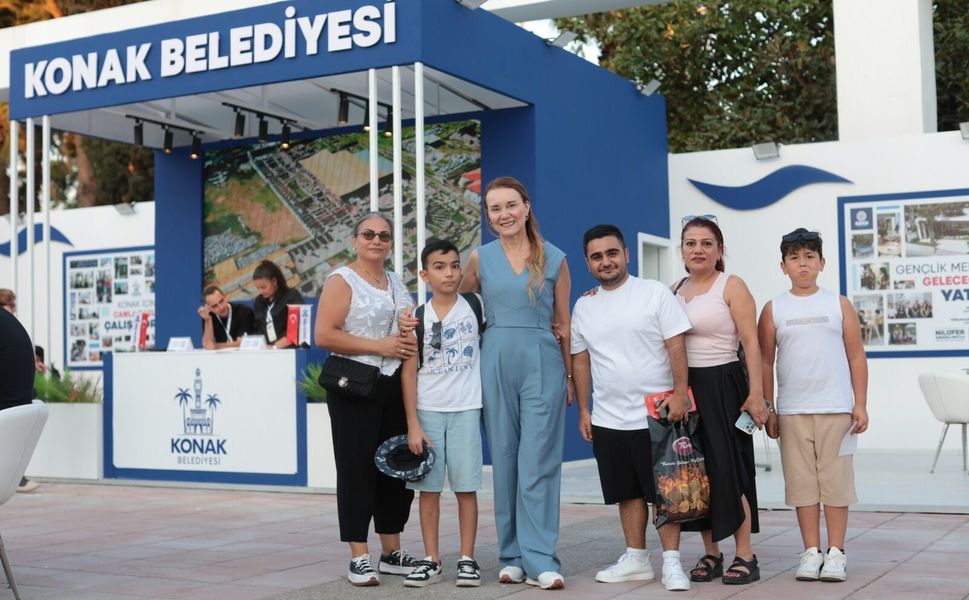 Konak’ın fuar standında eğlence ve teknoloji bir arada
