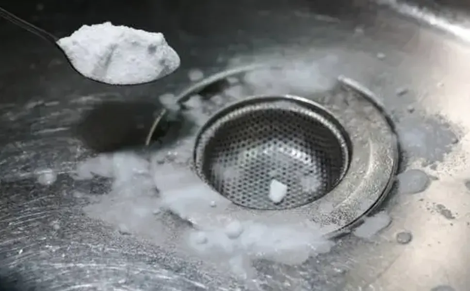 Lavabo kokusunu saniyeler içinde yok etmek mümkün: Lavabo kokusu nasıl giderilir?