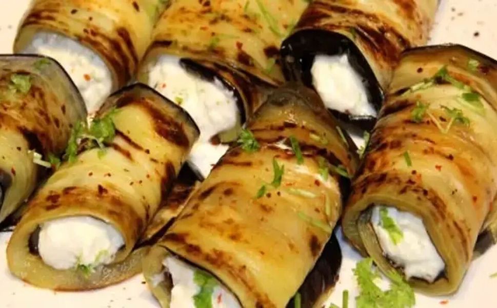 Balıkesir’in meşhur lezzeti: Peynirli patlıcan kızartması!