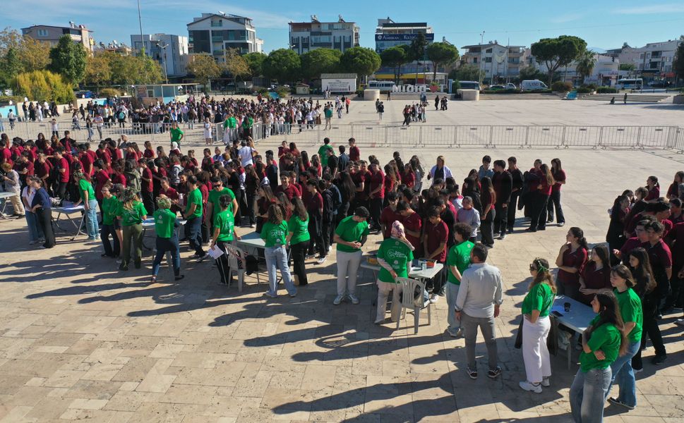 Didim'deki zeytinyağı tadım etkinliğinde Guinness rekoru