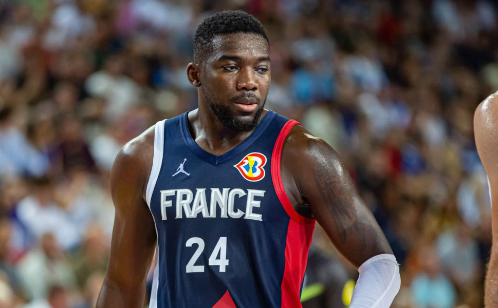 Karşıyaka Basketbol, Fransız oyuncu Yakuba Ouattara'yı transfer etti