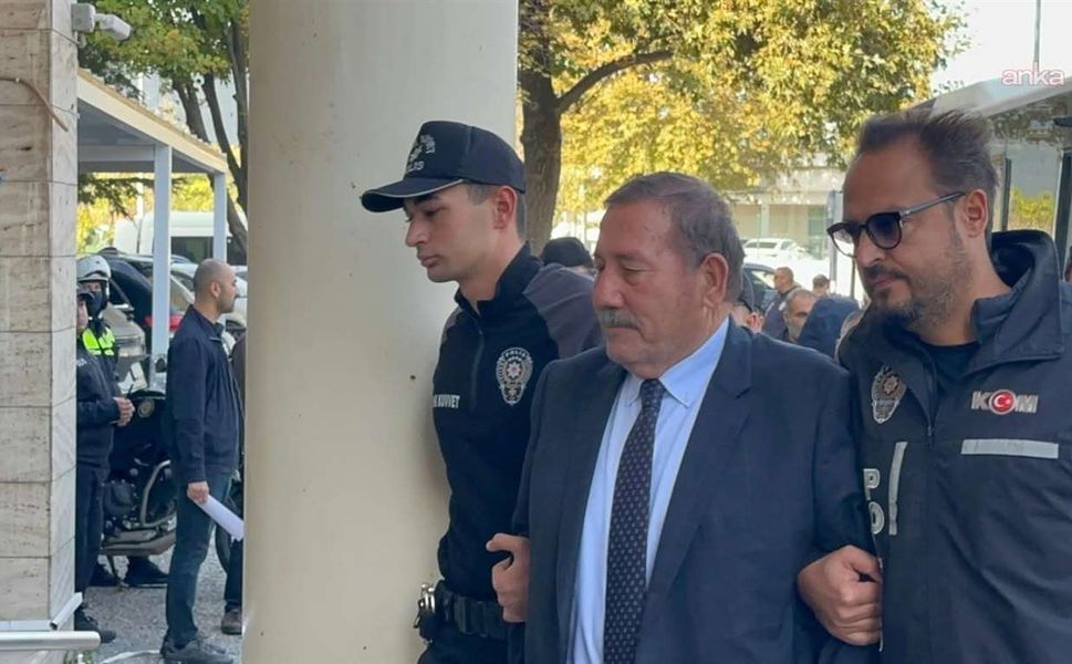 Milas Belediye Başkanı Topuz ve oğlu Burdur’daki cezaevine nakledildi