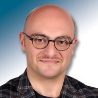 İzzet Akın Tütüncüler
