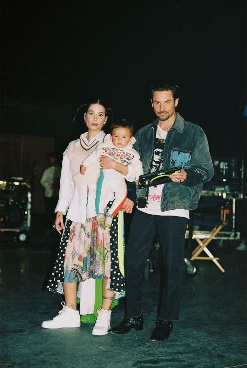 halsey-alev-aydin2