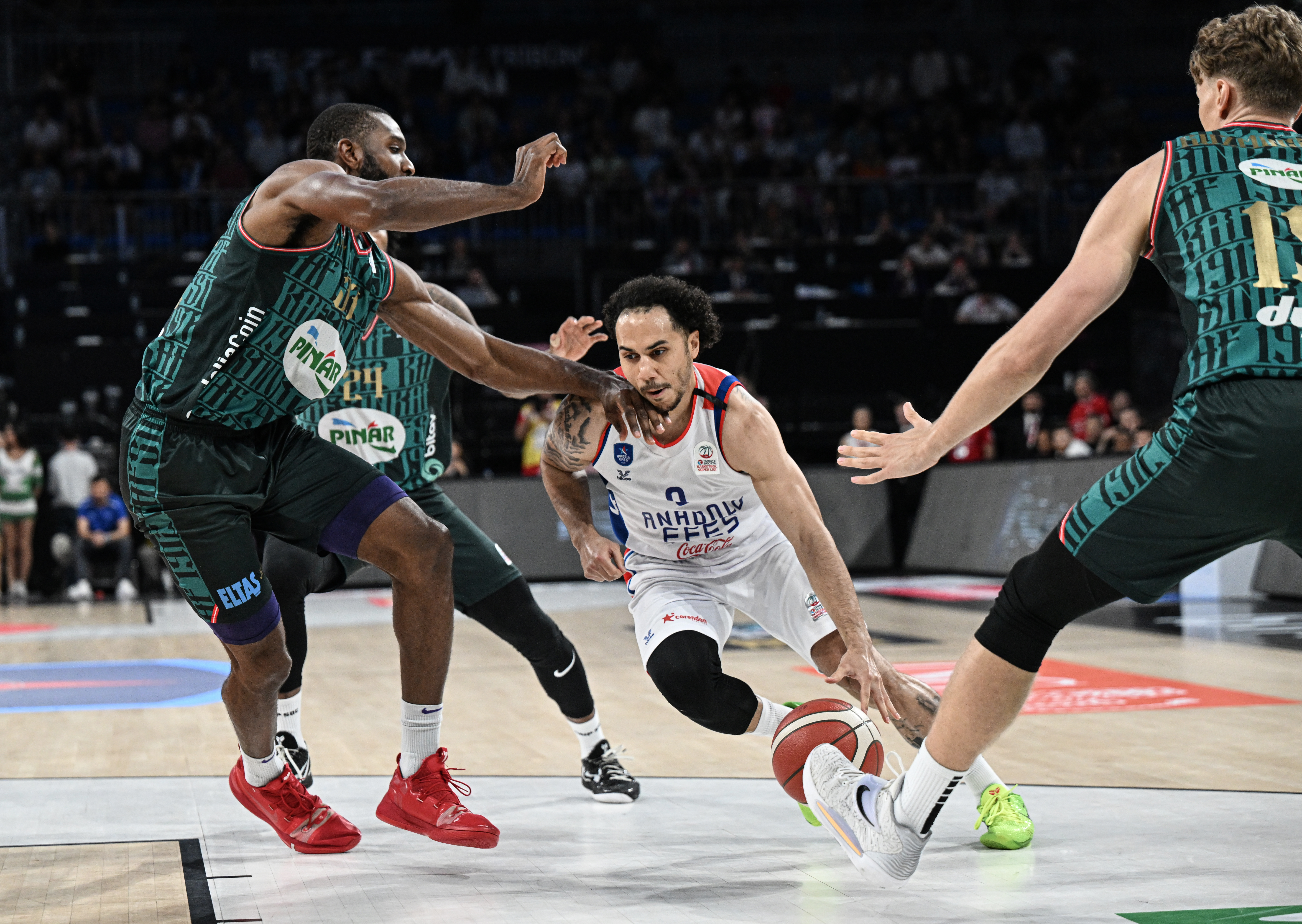 AA-20230615-31439895-31439892-ANADOLU_EFES_PINAR_KARSIYAKA