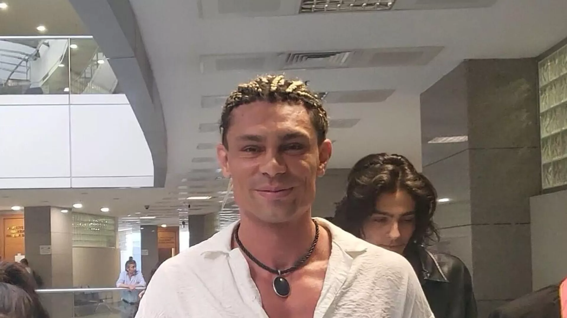 Alkan savunma öncesi basın mensuplarını istemeyince hakim kendisini tanımad...