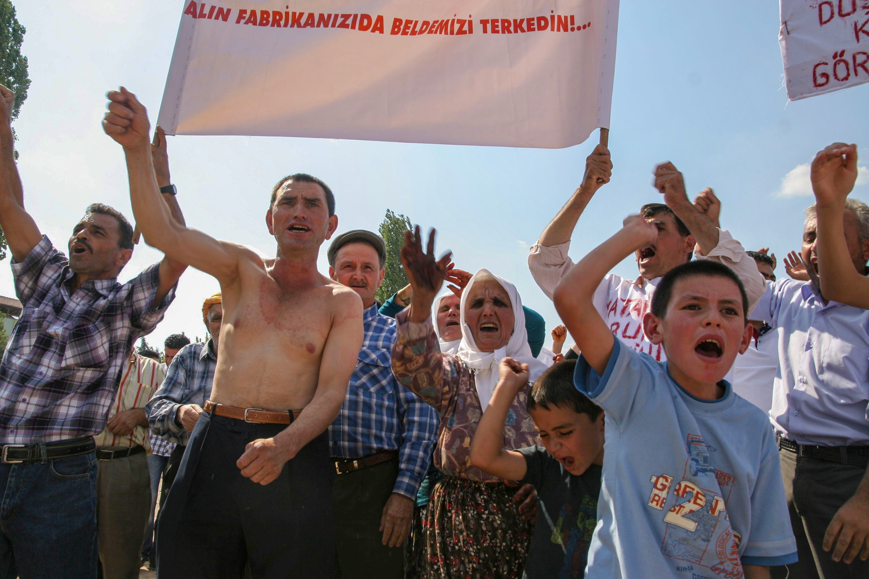 fotoğraf - Özer Akdemir - Kula Salihli Jeoparkı (1)