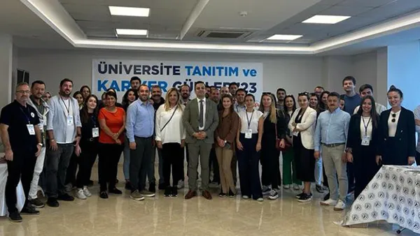 torbali-ikinci-universite-tanitim-ve-kariyer-gunlerine-rekor-katilim (1)