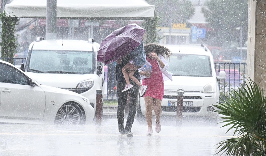 Meteorolojiden İzmir için uyarı  Sağanak yağış ve fırtına geliyor
