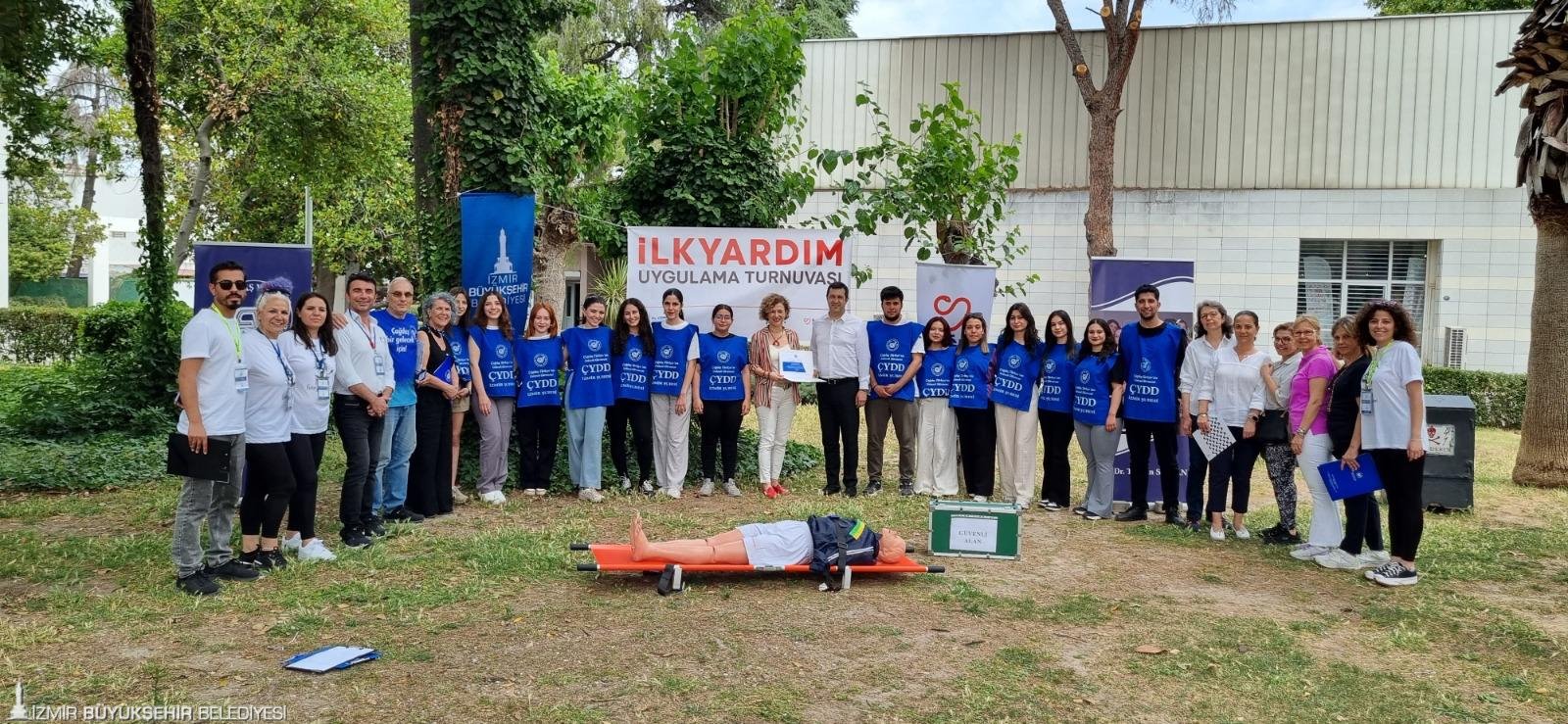 Izmir Buyuksehir Duzenledi Kulturparkta Kiyasiya Yaris (2)