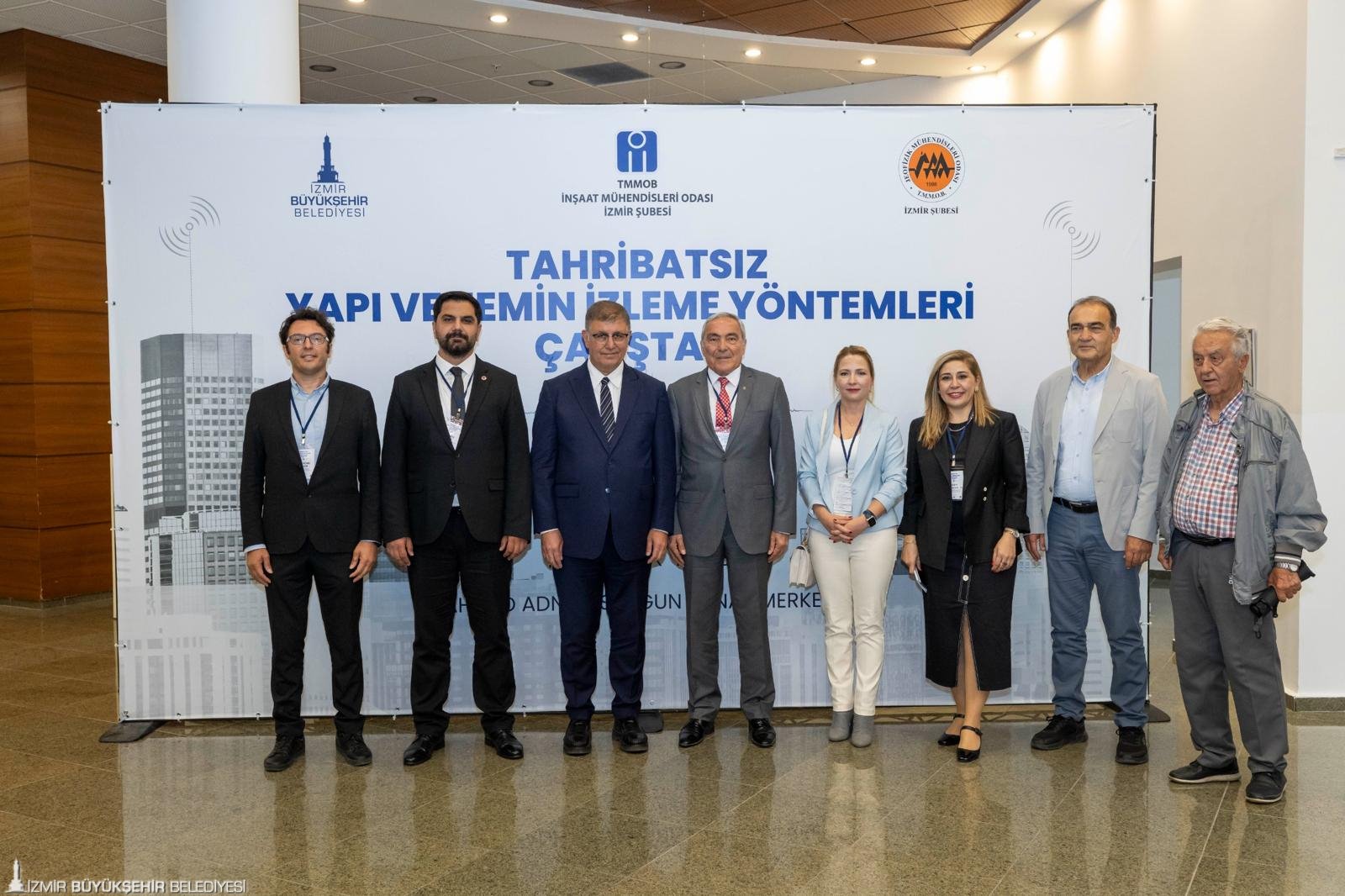 Izmirde Kentsel Donusum Icin Kritik Calistay Tugay Bu Isi Belediye Tek Basina Yapamaz (2)