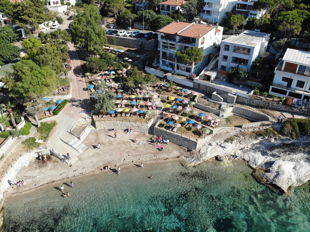 Izmirin Yeni Tatil Cenneti Karaburun Incirlikoy Plajlariyla Maldivleri Aratmiyor (4)