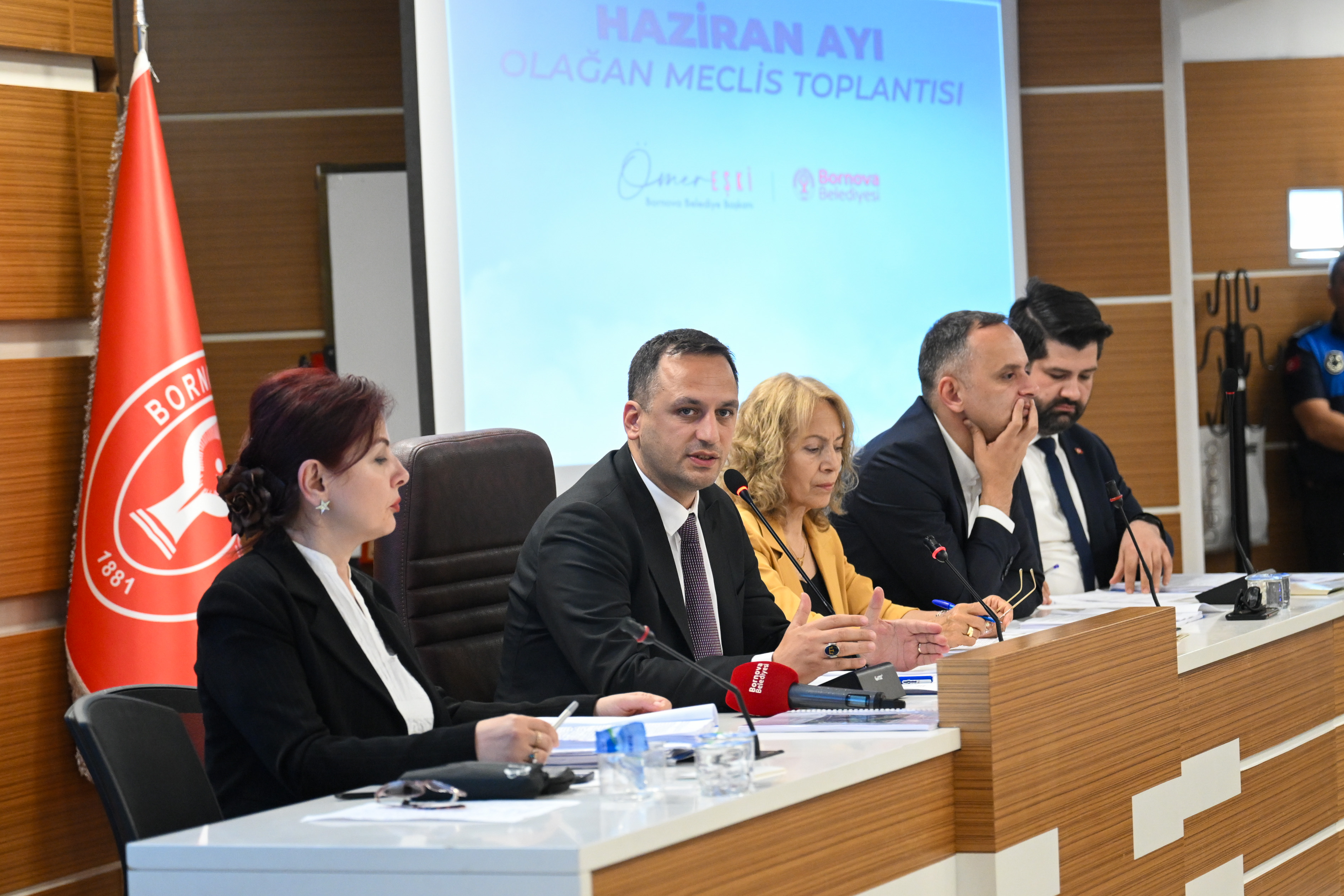 Akp Karsi Cikti Sivas Katliamin Anisi Bornovada Yasayacak (3)