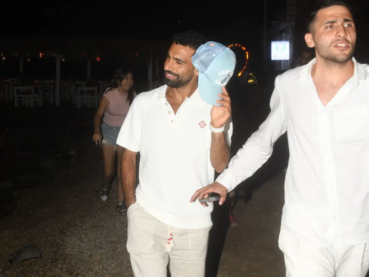 Mohamed Salahin Bodrumda Odedigi Hesap Gundem Oldu (2)