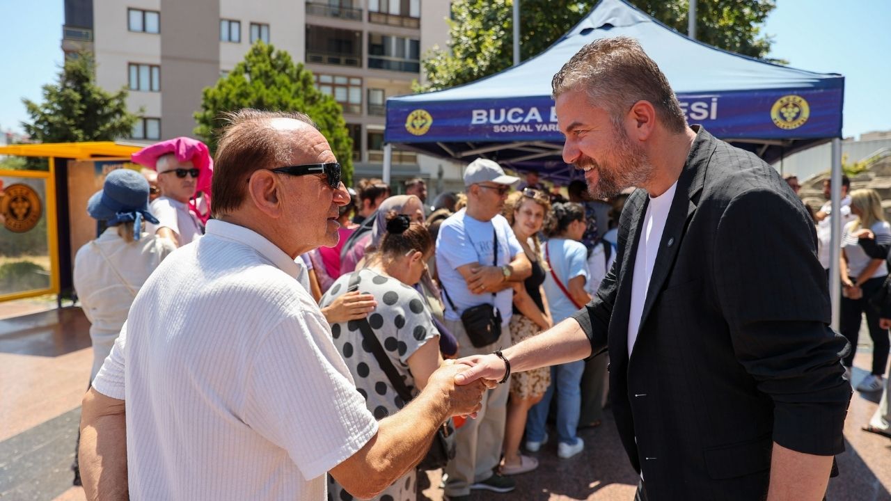 bucada-asure-kazanlari-birlik-icin-kaynadi-3