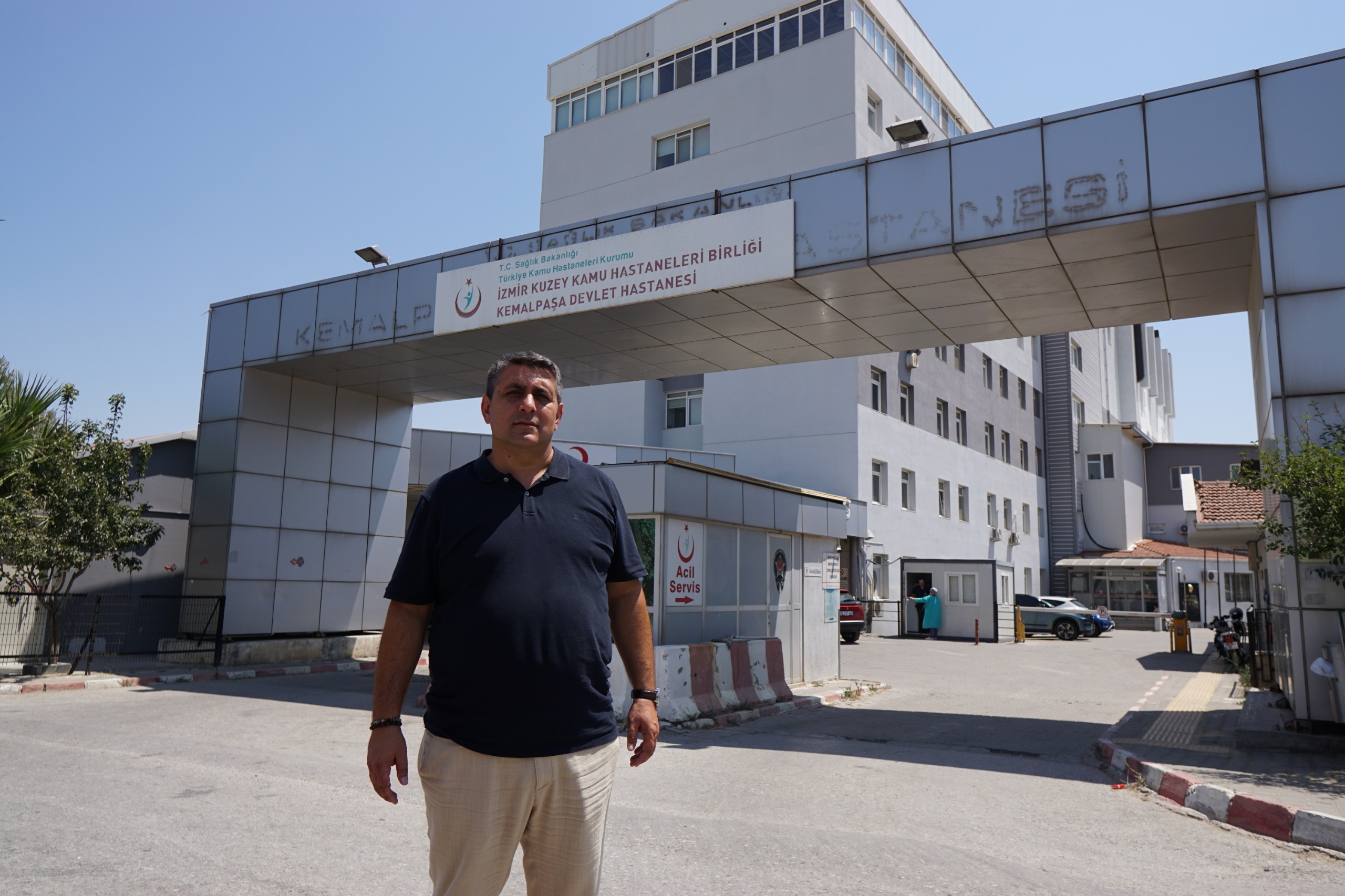 Chp Kemalpaşa İlçe Başkanı Ahmet Yılmaz, Geçtiğimiz Günlerde Bir Fabrikada Yaklaşık 600 Işçinin Etkilendiği Zehirlendiğini Açıkladı. Olay Sonrası Yaşanan Sessizliğe Dikkat Çeken Yılmaz, “Bu Sessizlik, Olayın Üzerinin Örtül