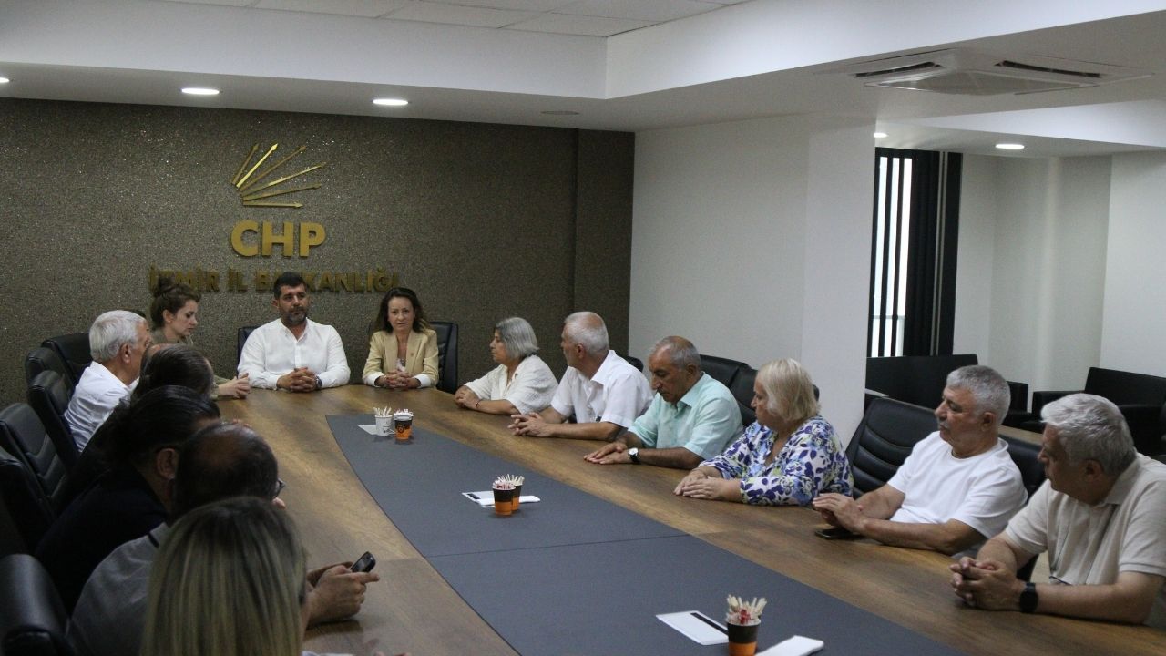 chp-manisadan-izmire-destek-ziyareti-2